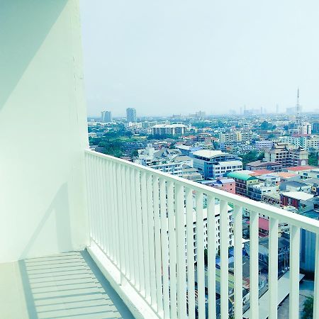 The Base Pattaya 芭提雅基地公寓 Ngoại thất bức ảnh